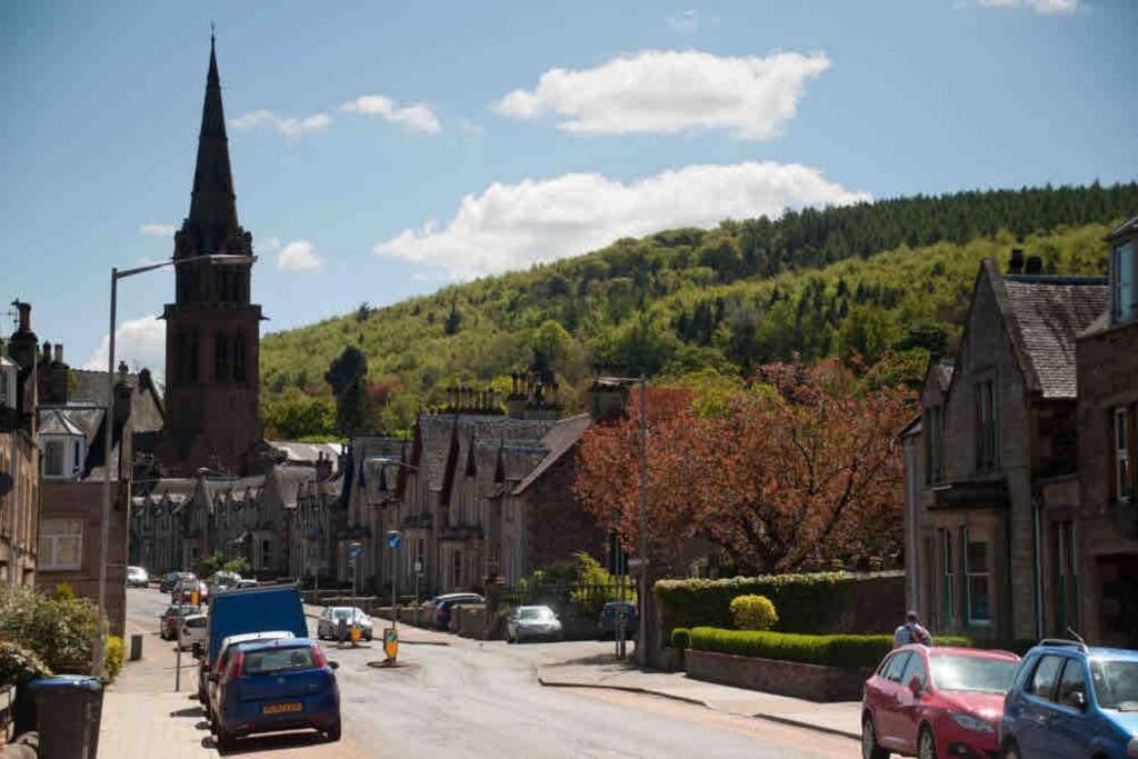 Cosy Authentic Flat In The Heart Of Galashiels Esterno foto